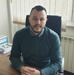 Prof. dr. Esmir Pilav